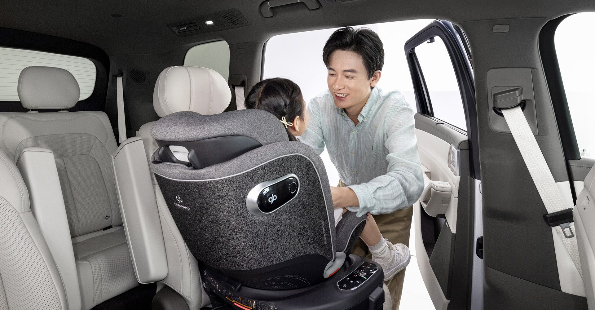 美好是智能生态</br>抖圈为赌而生N8L x 好孩子 智能儿童安全座椅